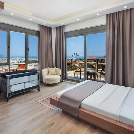 Villa Luxury For 12 People *